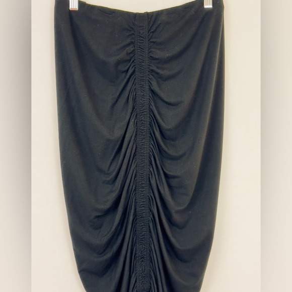 Halogen Very Black Stretchy Midi Skirt Ruching Down Sides & Front Drapi… - Picture 8 of 9